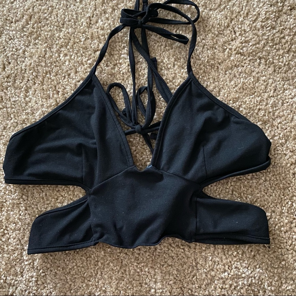 Black Strappy Tank Top - Picture 3 of 5